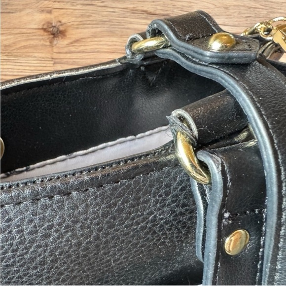 JUICY COUTURE Edgy Black Handbag Shoulder Bag Crossbody with Gold Chain Details - Picture 11 of 16